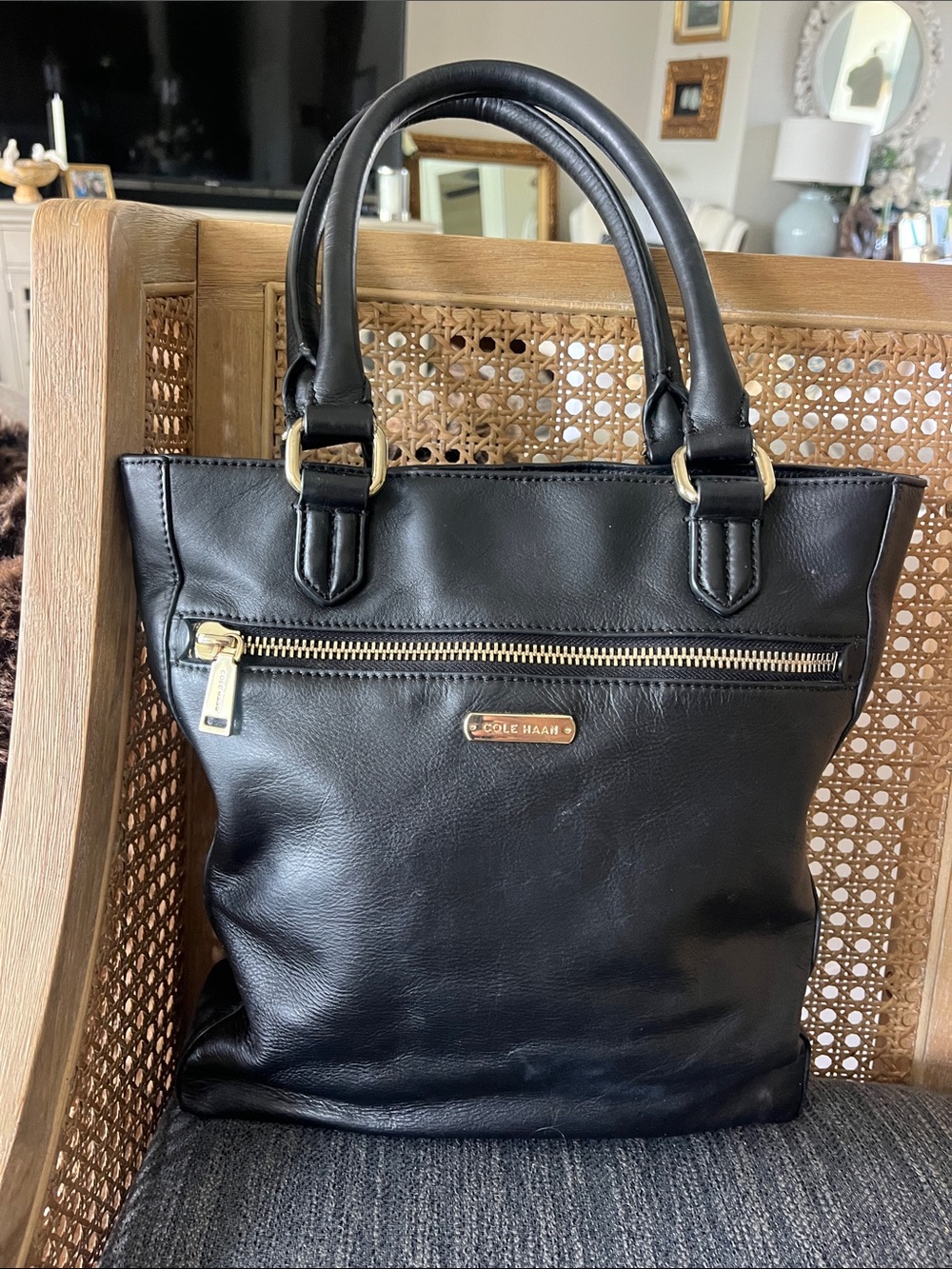EUC black Cole Haan beautiful leather Melbourne tote gold tone hardware